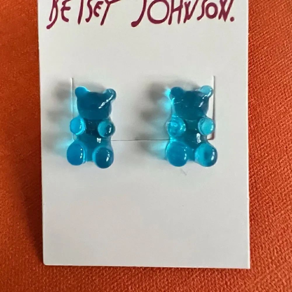 🩵 Betsey Johnson blue raspberry gummy bear studs 🩵